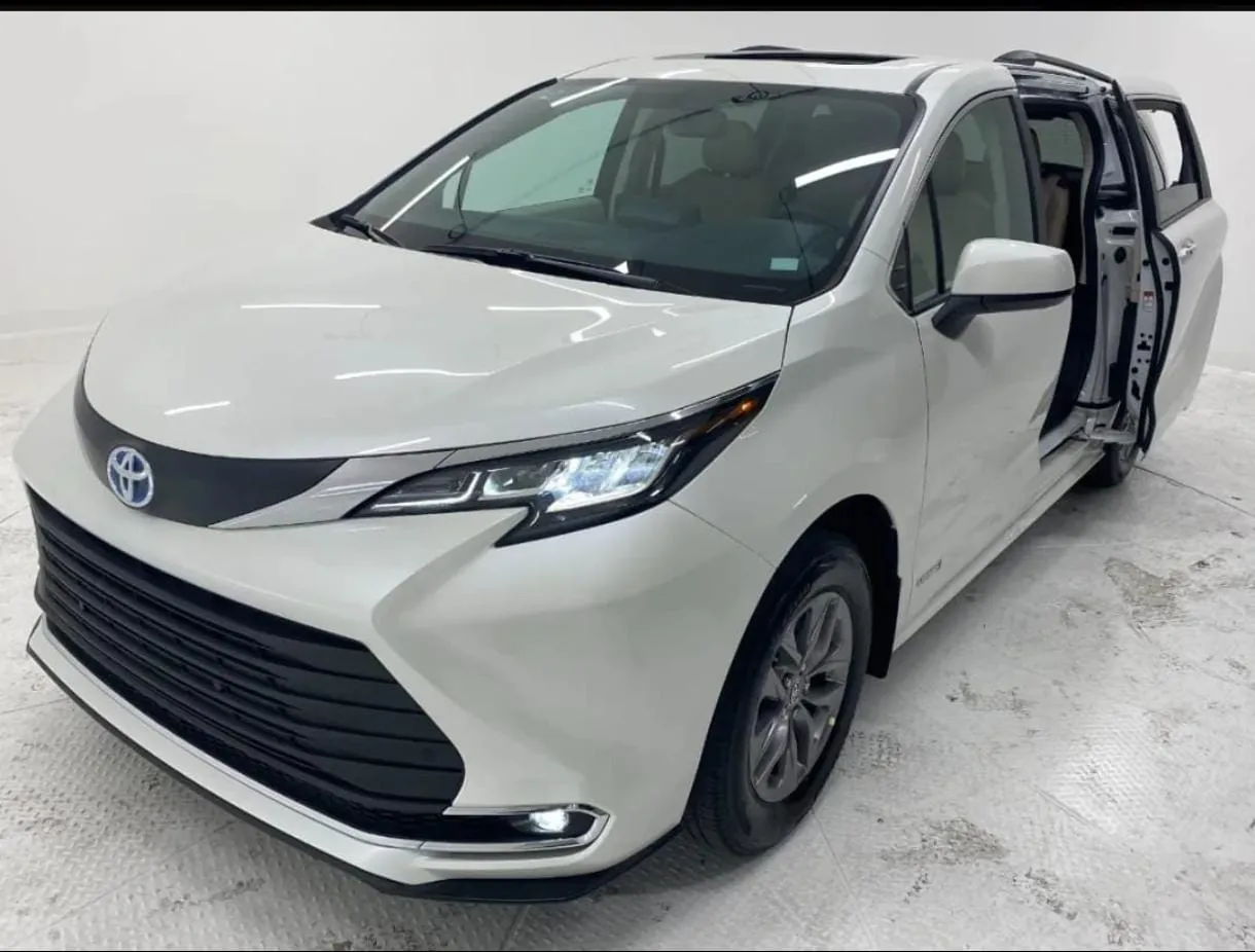 Auto 1